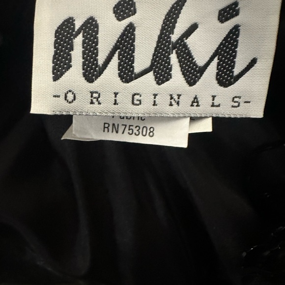 Vintage Red Black Velmet short sleeve Dress with Sequins and Fringe - Picture 5 of 6